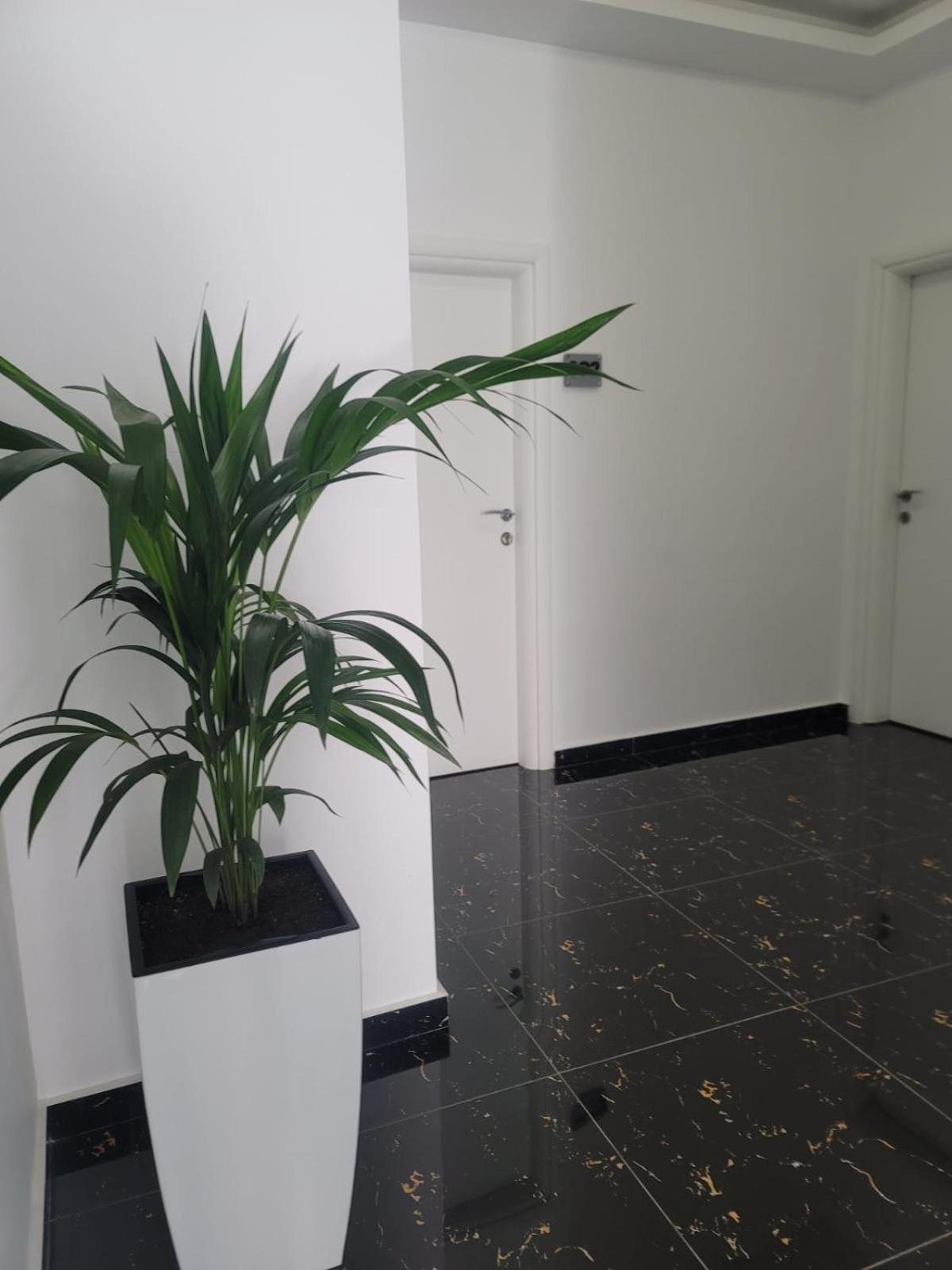 Hotel Myrtai - City Center Sarande Exterior photo